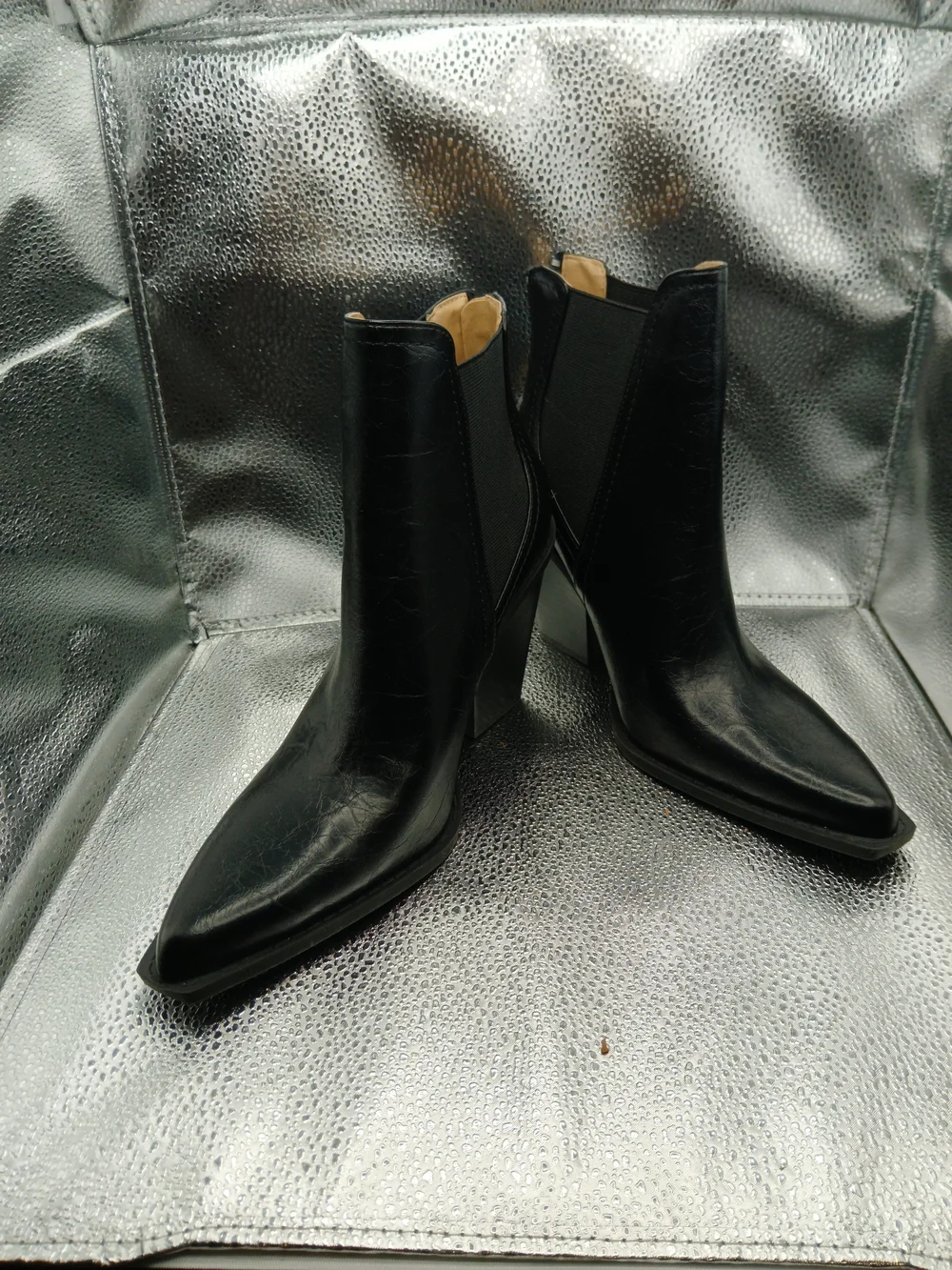 Charles Black Pointed-Toe Western Style Ankle Boots Women's 8.5